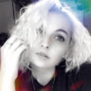 Meet your Posher, Alison